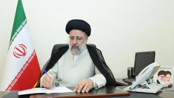 تبریک رئیس جمهور به‌ مناسبت قهرمانی تیم ملی هاکی روی یخ دختران