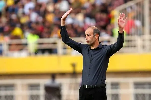نویدکیا: فرقی ندارد استقلال قهرمان شود یا پرسپولیس، تیم من باکیفیت بازی می‌کند