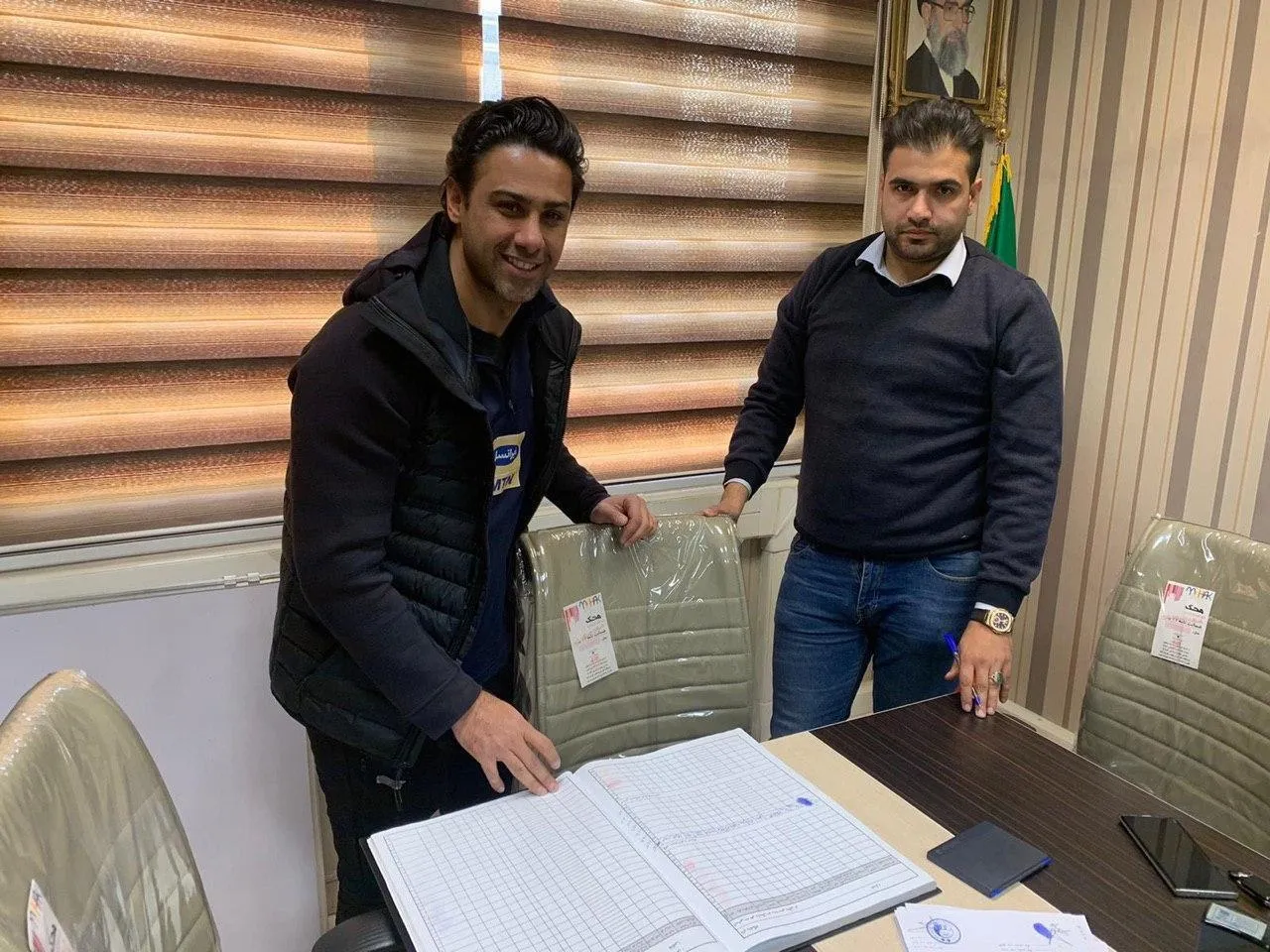 فرهاد مجیدی قراردادش را ثبت کرد