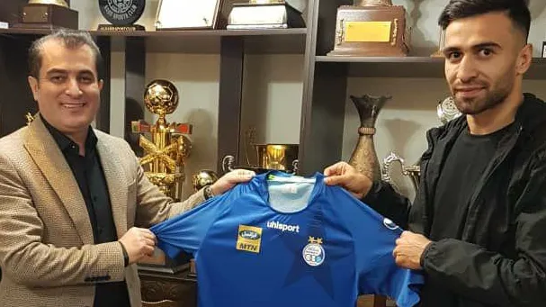 مطهری به استقلال پیوست