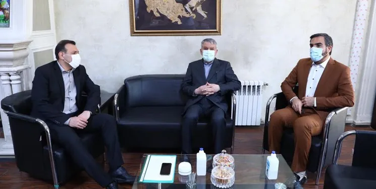 دیدار صالحی امیری با عزیزی خادم در فدراسیون فوتبال
