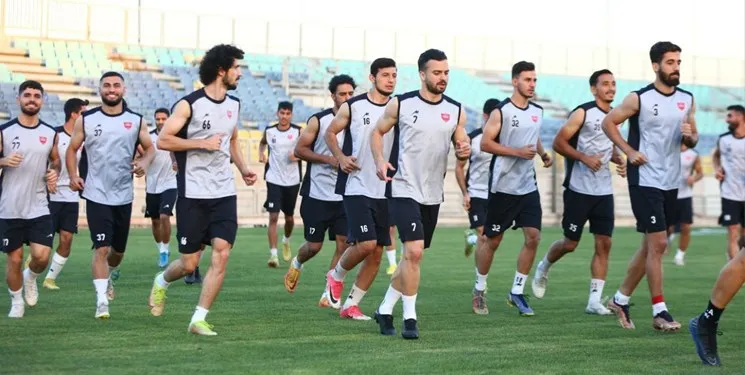 تمرین ۶۰ دقیقه‌ای پرسپولیس بدون ملی‌پوشان و بیرانوند