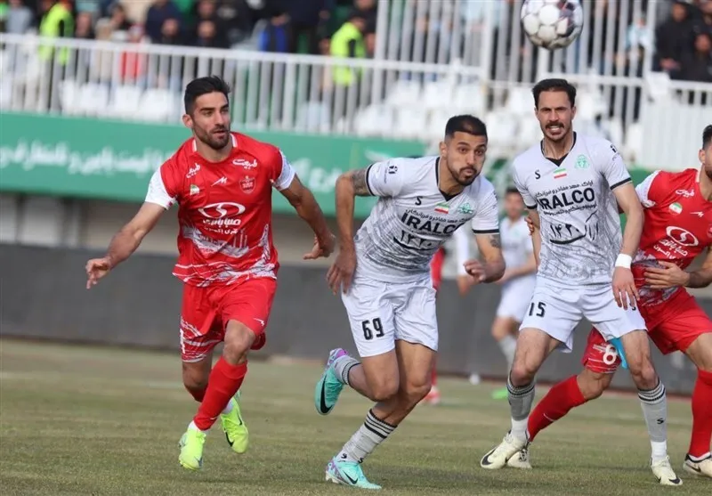آلومینیوم اراک ۱ -پرسپولیس ۱ / توقف سرخپوشان قبل از شهرآورد