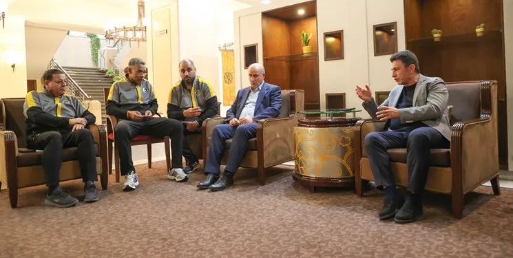 قلعه نویی: جای استقلال در لیگ قهرمانان آسیا خالی است