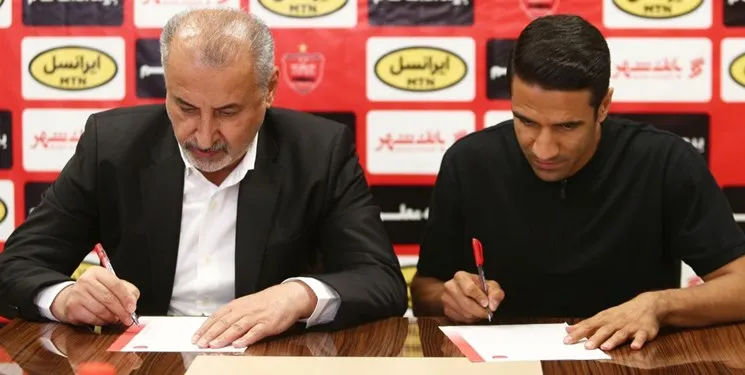 ریگی رسما به پرسپولیس پیوست