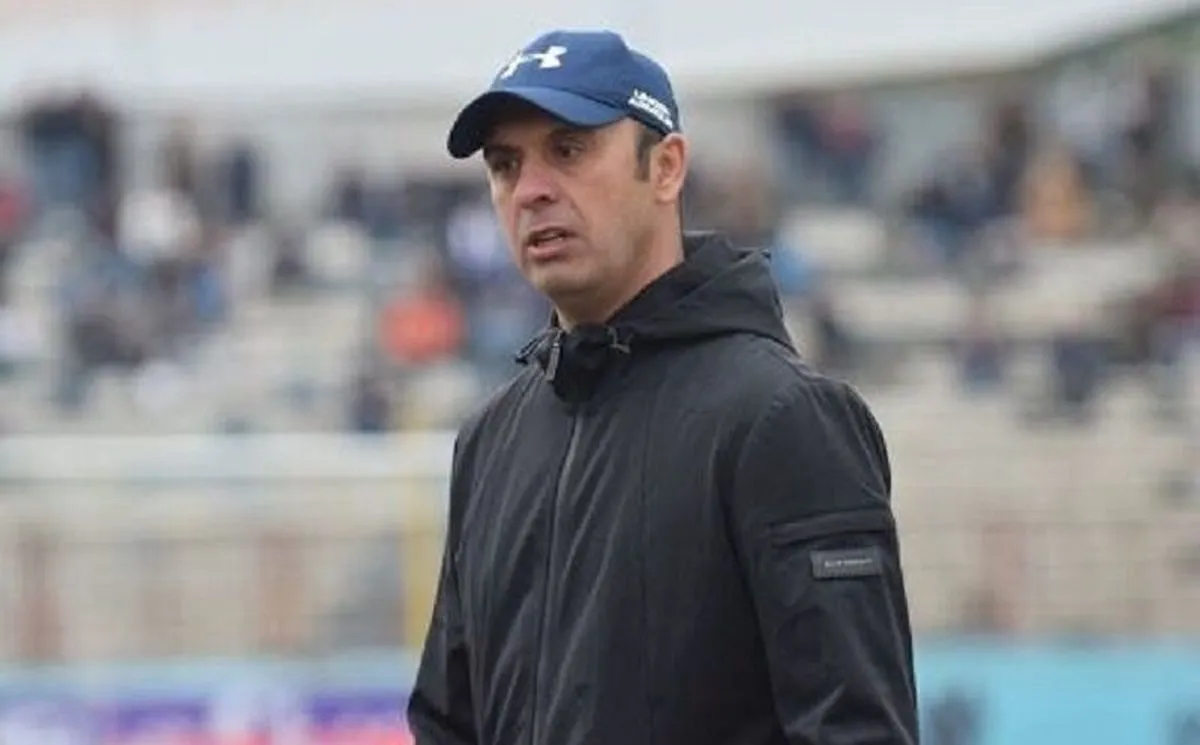 پاشازاده سرمربی خوشه طلایی ساوه شد