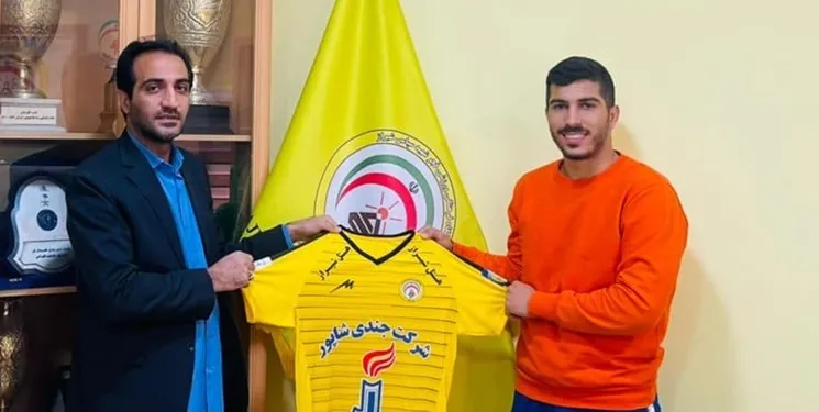 مهاجم سابق گل گهر راهی فجرسپاسی شد