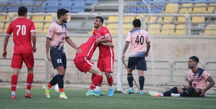 پرسپولیس و نساجی با یکدیگر دیدار می‌کنند