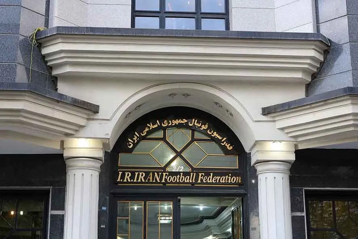 رئیس فدراسیون فوتبال در یک قدمی استیضاح