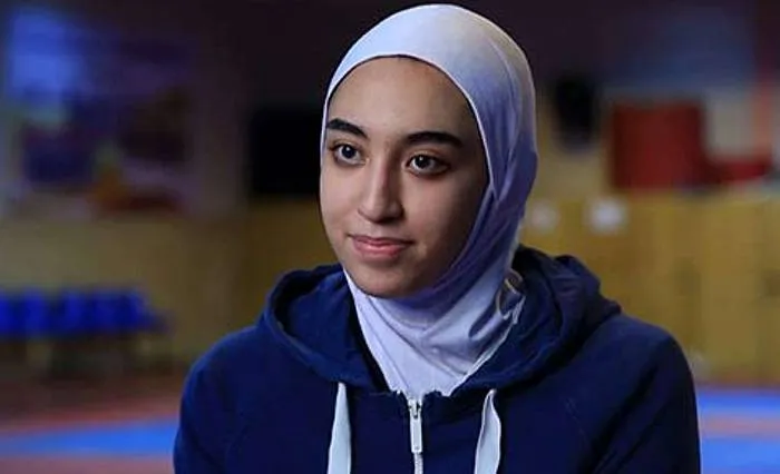کیمیا زیر تیغ