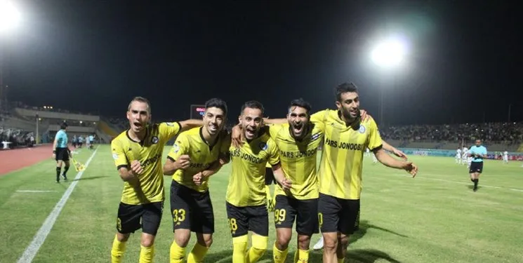 شکست منصوریان با ذوب آهن در اولین قدم
