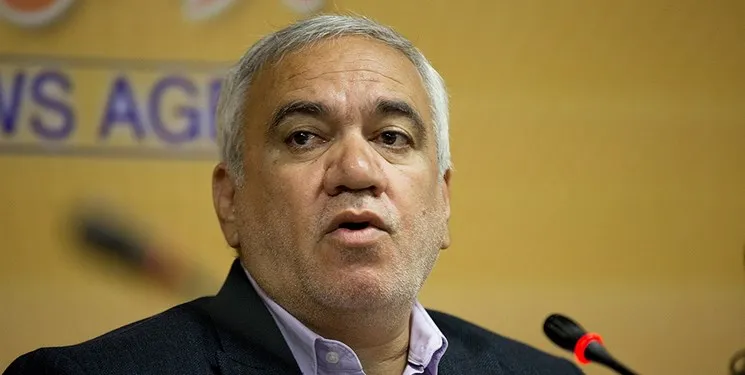 فتح‌الله‌زاده: برای شفر سنگ اندازی کردند!