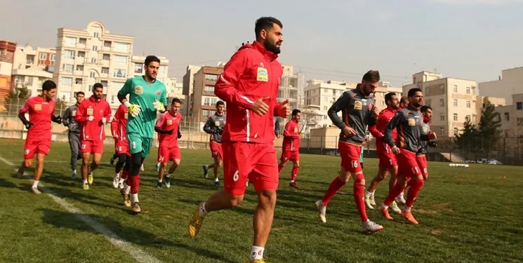 تمرین پرسپولیس تا دربی پشت درهای بسته