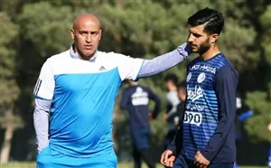 بازیکن عصبانی استقلال آفتابی شد