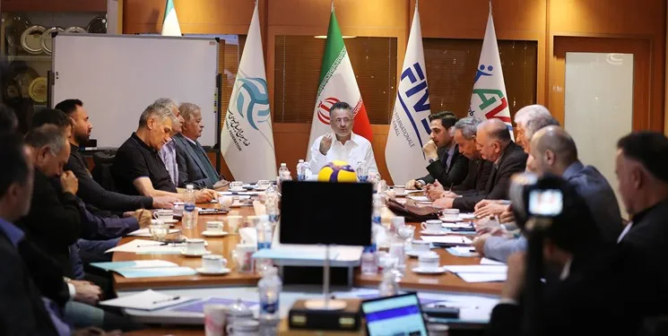 ۴ خارجی و ۲ ایرانی ؛ گزینه‌های نهایی هدایت تیم ملی والیبال