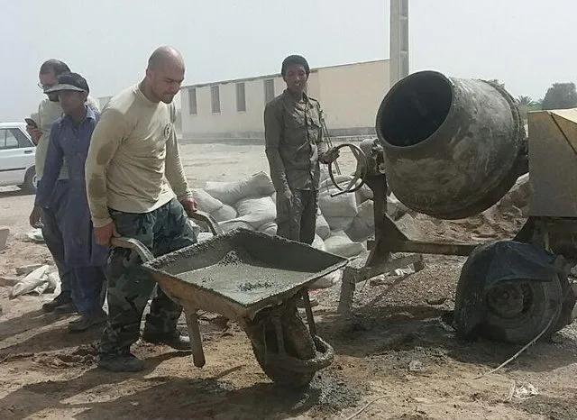 دارنده مدال المپیک برای کار جهادی به سیستان رفت