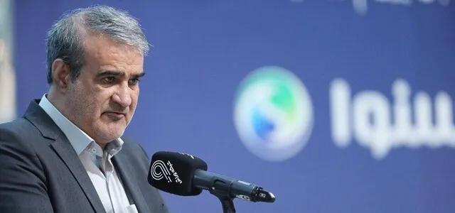 واکنش قنبرزاده به شکایت باشگاه سپاهان/ ناگفته‌ها را در مراجع قضایی بازگو می‌کنم