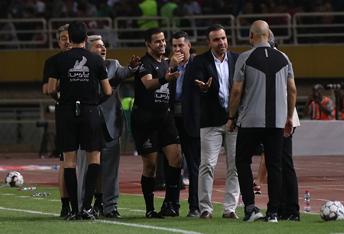 گزارش تصویری دیدار تیم های استقلال و پرسپولیس