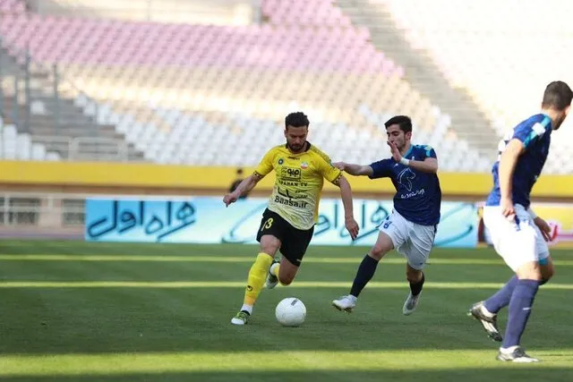 عبور سپاهان از پیکان
