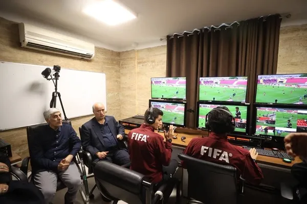 هاشمی: آوردن VAR وظیفه وزارت ورزش و فدراسیون نبود