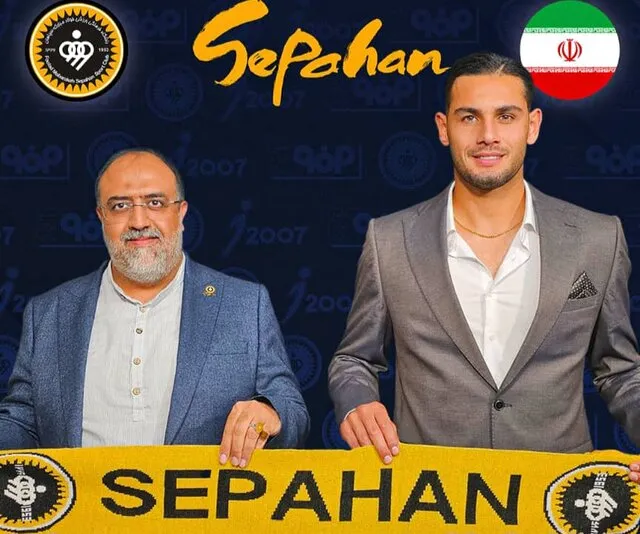 میرزازاد با سپاهان تمدید کرد