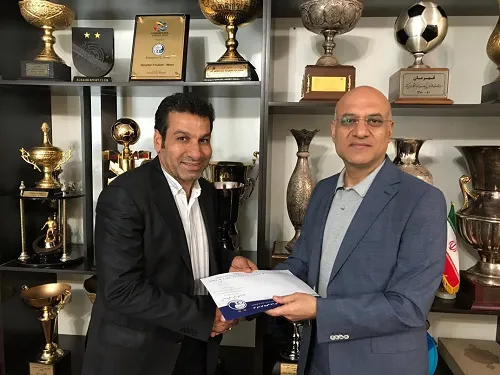 مومنی مدیر آکادمی باشگاه استقلال شد