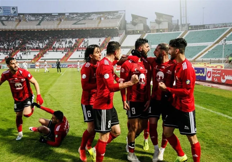 تراکتور با برد سه گله برابر پیکان مدعی شد