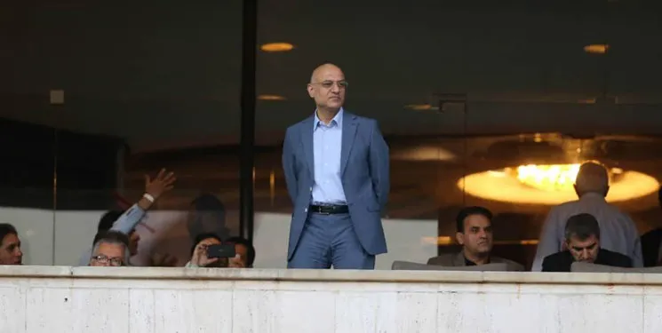 فتحی:سازمان لیگ در اهدای جام به پرسپولیس بی‌تدبیری کرد