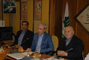 حضور مدیر کل ورزش و جوانان استان تهران و رییس فدراسیون تنیس روی میز در جمع کارگروه ورزش حزب موتلفه اسلامی