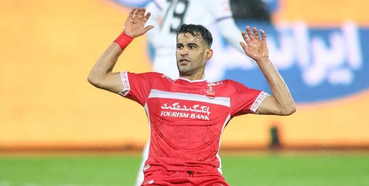 شانس کم مهاجم پرسپولیس برای بازی با فجر