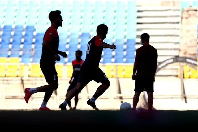 تساوی بدون گل پرسپولیس و سایپا