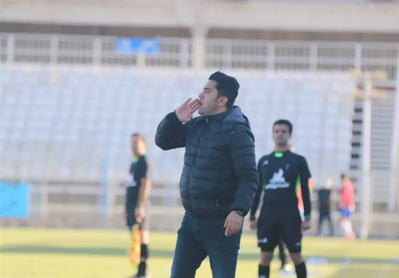 اخباری دوباره سرمربی ماشین‌سازی شد