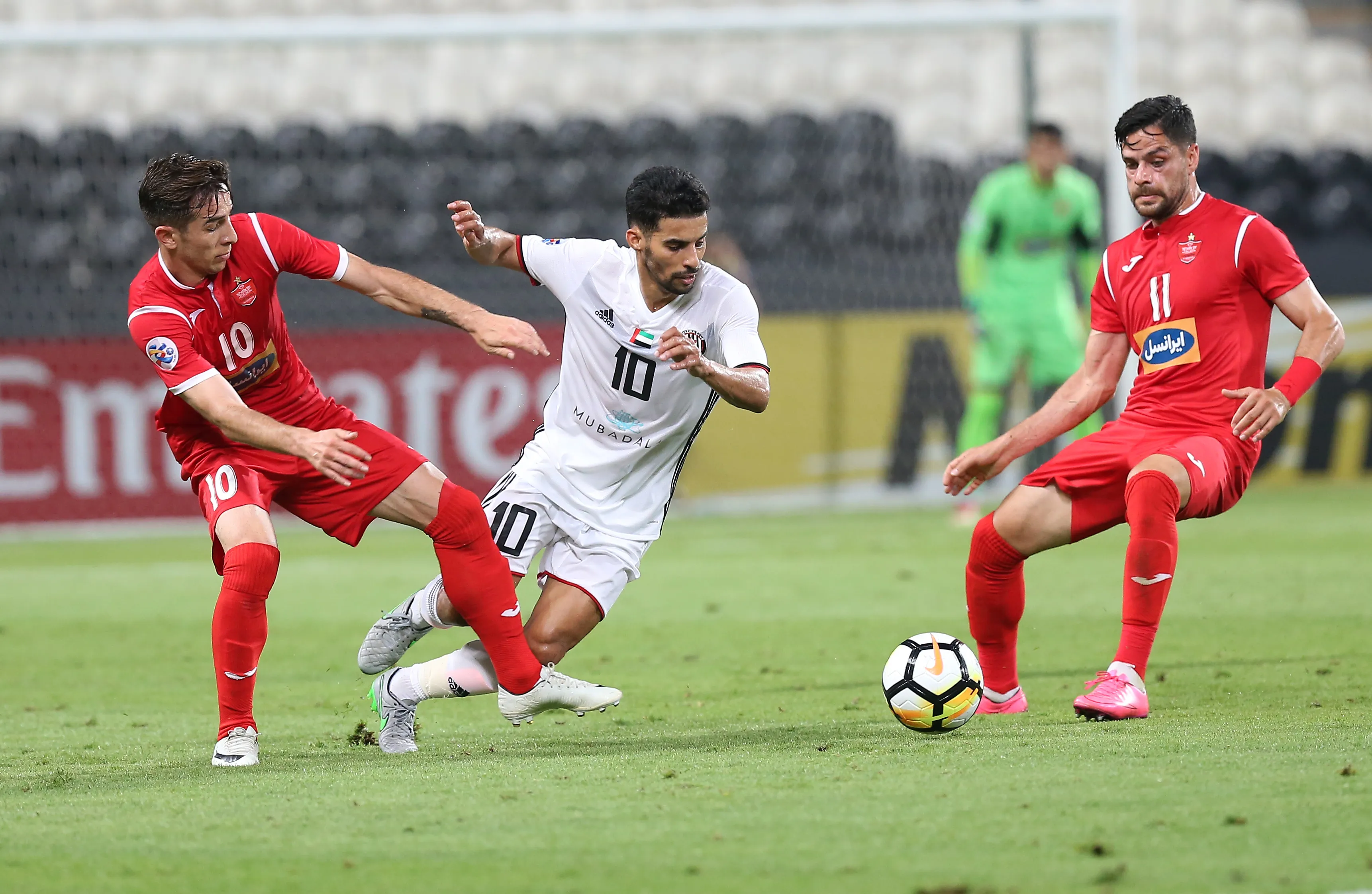 اعدادی که بوی صعود پرسپولیس را می‌دهند