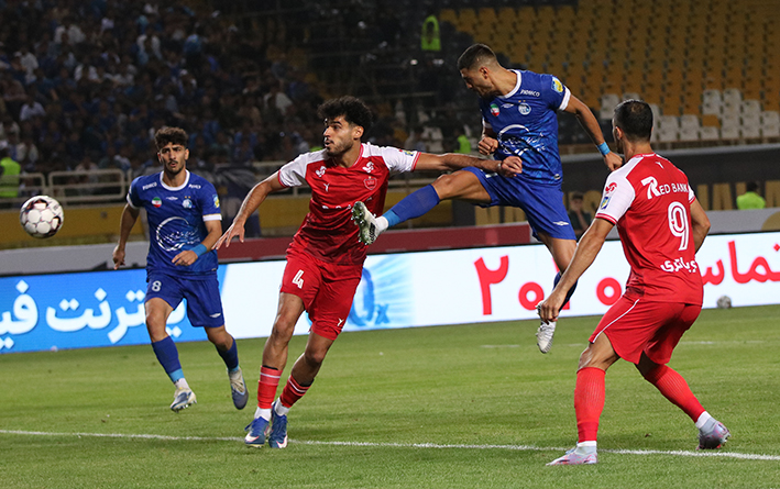 گزارش تصویری دیدار تیم های استقلال و پرسپولیس