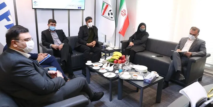 دیدار اعضای هیات رئیسه با سرپرست جدید فدراسیون فوتبال