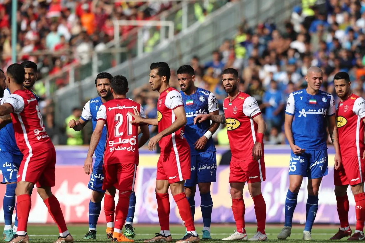مخالفت وزارت ورزش با برگزاری مجمع استقلال و پرسپولیس