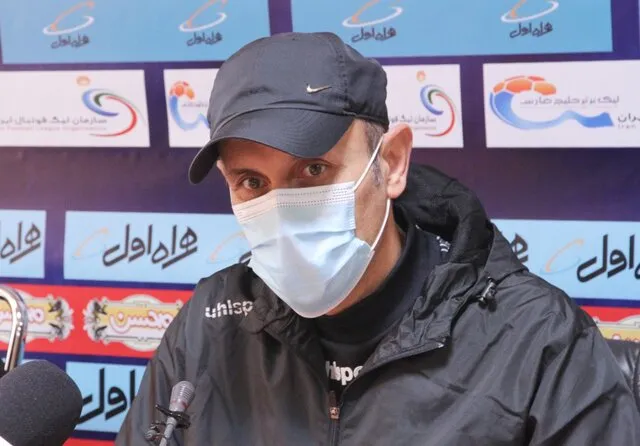 گل محمدی: هر تیمی جای پرسپولیس بود از هم می‌پاشید!