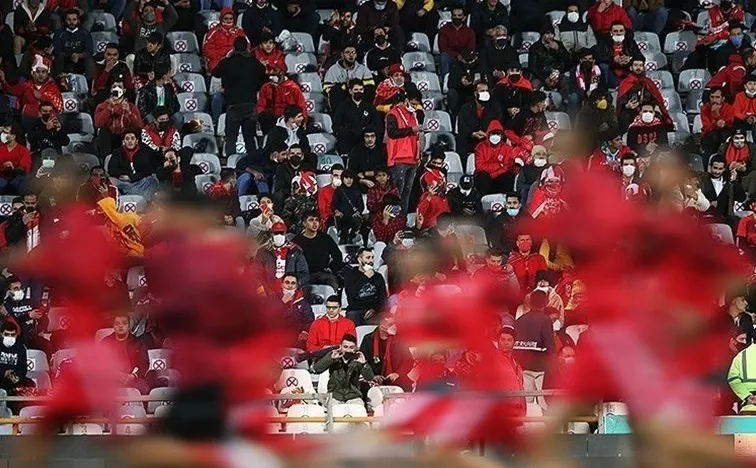 درخواست باشگاه پرسپولیس برای حضور تماشاگران در دیدار با هوادار