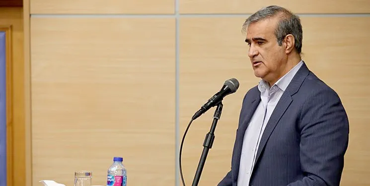 دلیل غیبت برخی بازیکنان در مراسم رونمایی از پیراهن تیم ملی/ قنبرزاده: توصیه پزشکان بود
