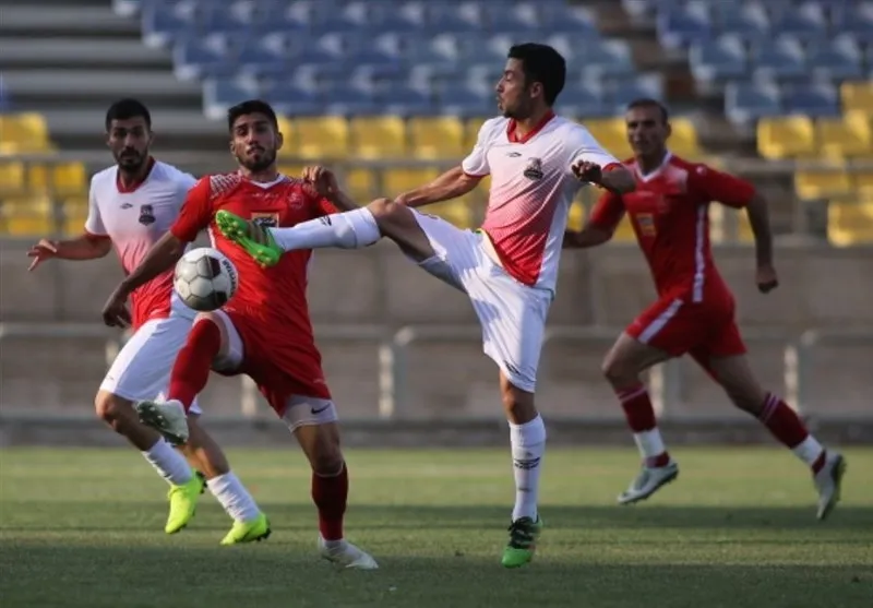 تساوی شاگردان کالدرون و مهاجری/ سر بازیکن پرسپولیس شکست