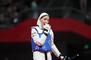 سیلی پدر مبینا نعمت‌زاده به پیشکسوت تکواندو!
