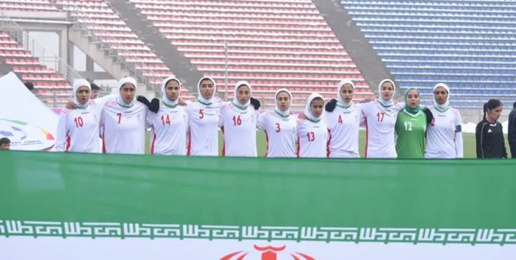 تیم فوتبال بانوان ایران در جایگاه هفتادم جهان