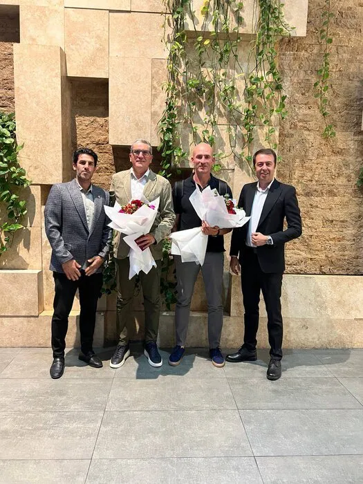 سرمربی پرسپولیس به تهران رسید+ عکس
