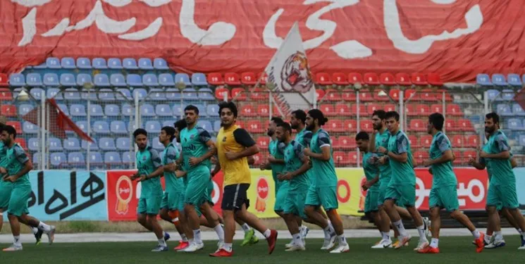 دروازه‌بان جوانان ایران به نساجی پیوست