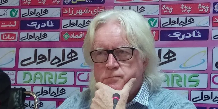 شفر:کسی نمی‌تواند در خانواده استقلال مشکل درست کند