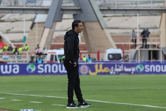 حمله تند جواد نکونام به فدراسیون، بیژن حیدری و پرسپولیسی‌ها