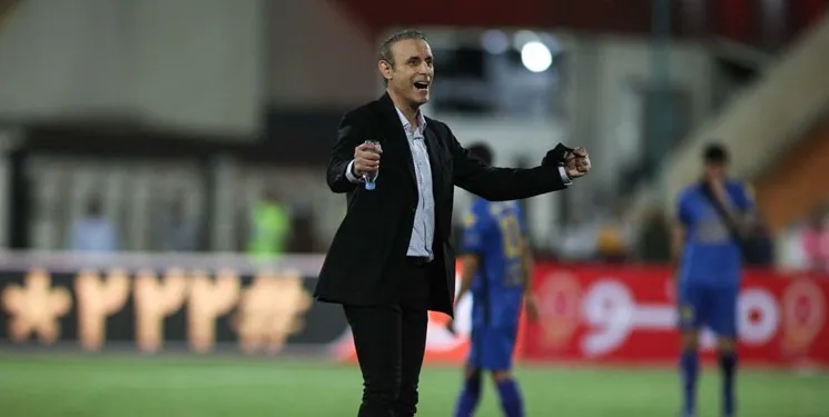 گل محمدی: هر تیمی مشکلات پرسپولیس را داشت منحل می شد