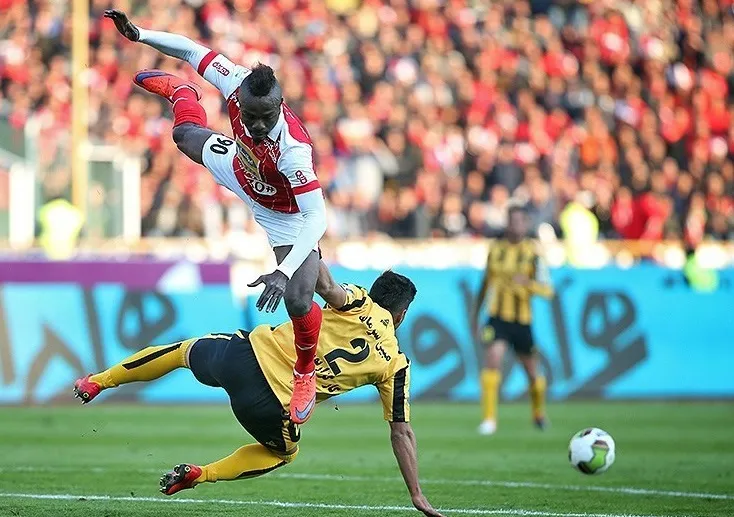 سپاهان - پرسپولیس؛ جدال برای قهرمانی نیم فصل