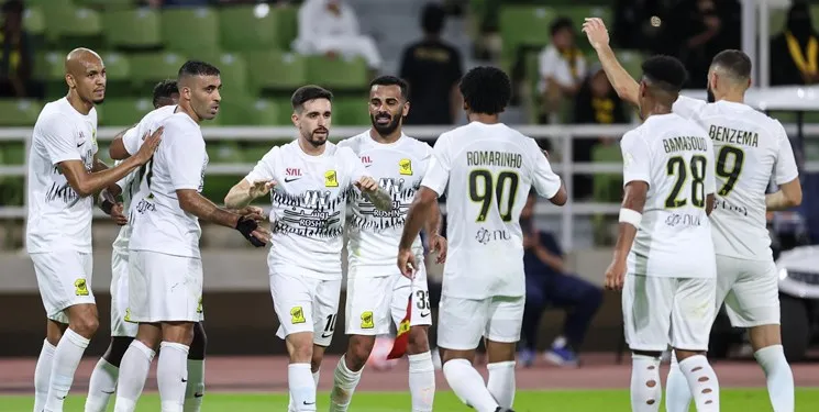 شکست شاگردان جرارد مقابل الهلال و برد الاتحاد در شب مصدومیت بنزما