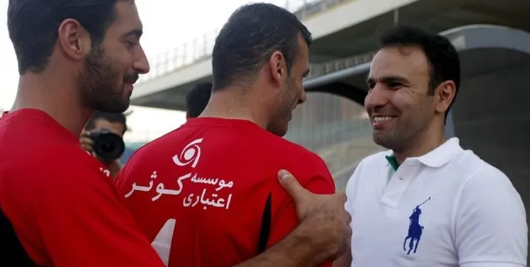 خلیلی مشکلی برای نشستن روی نیمکت پرسپولیس ندارد